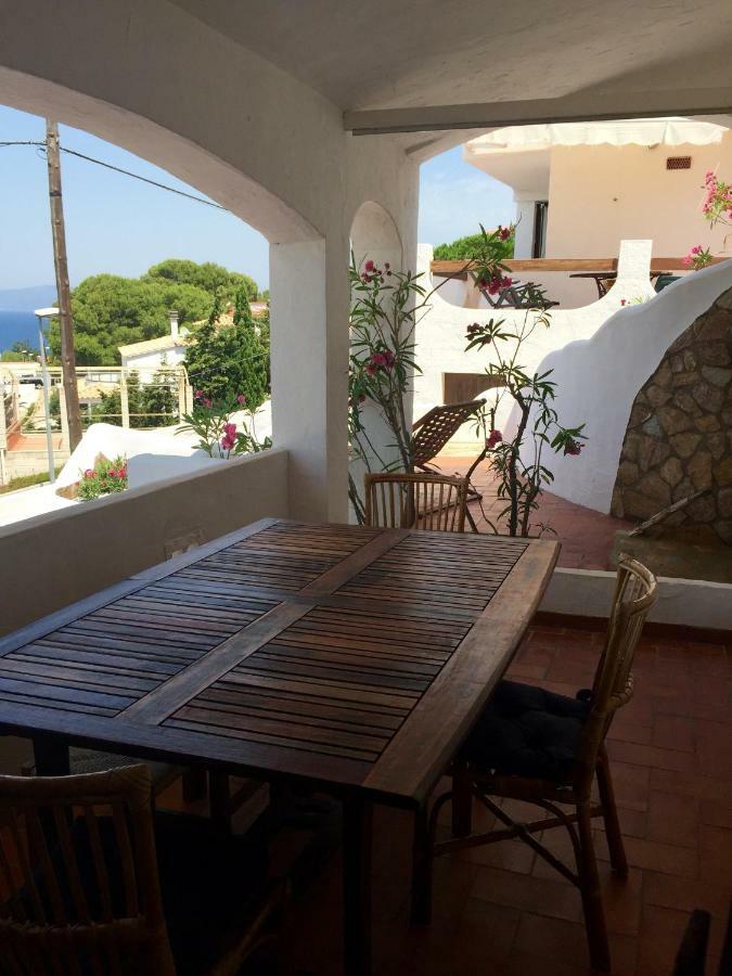 Apartment 115 Carrer Punta Montgo L'Escala