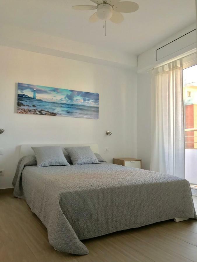 Cerca Del Mar *