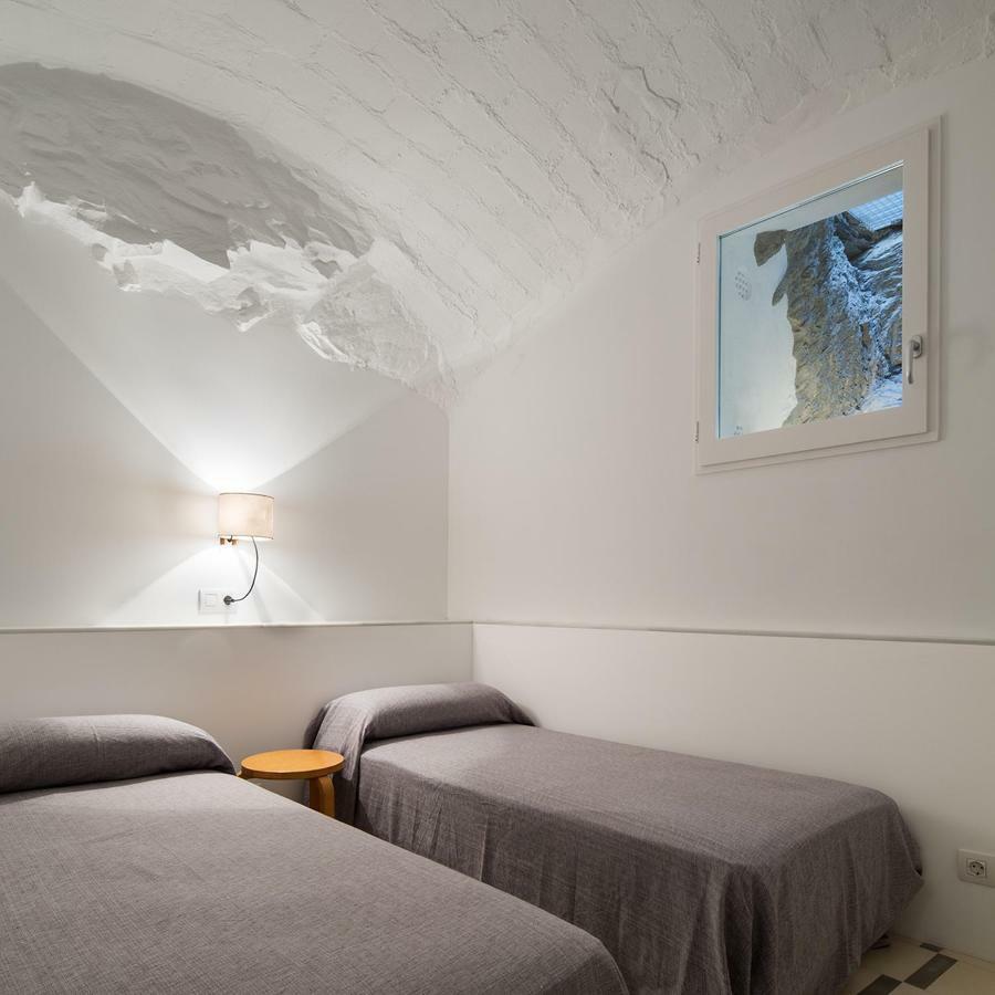 Centric Townhouse With Sea View - Casa Marta Holiday home Cadaques