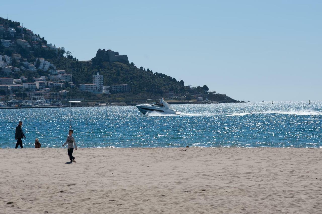 A Pie De Playa, Climatizado Y Parking