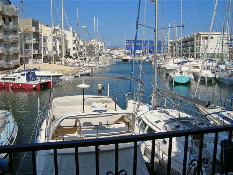 Marina Residencial Apartamento