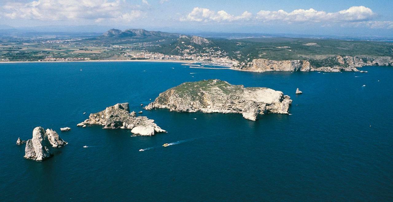 Ca La Teia Apartment *