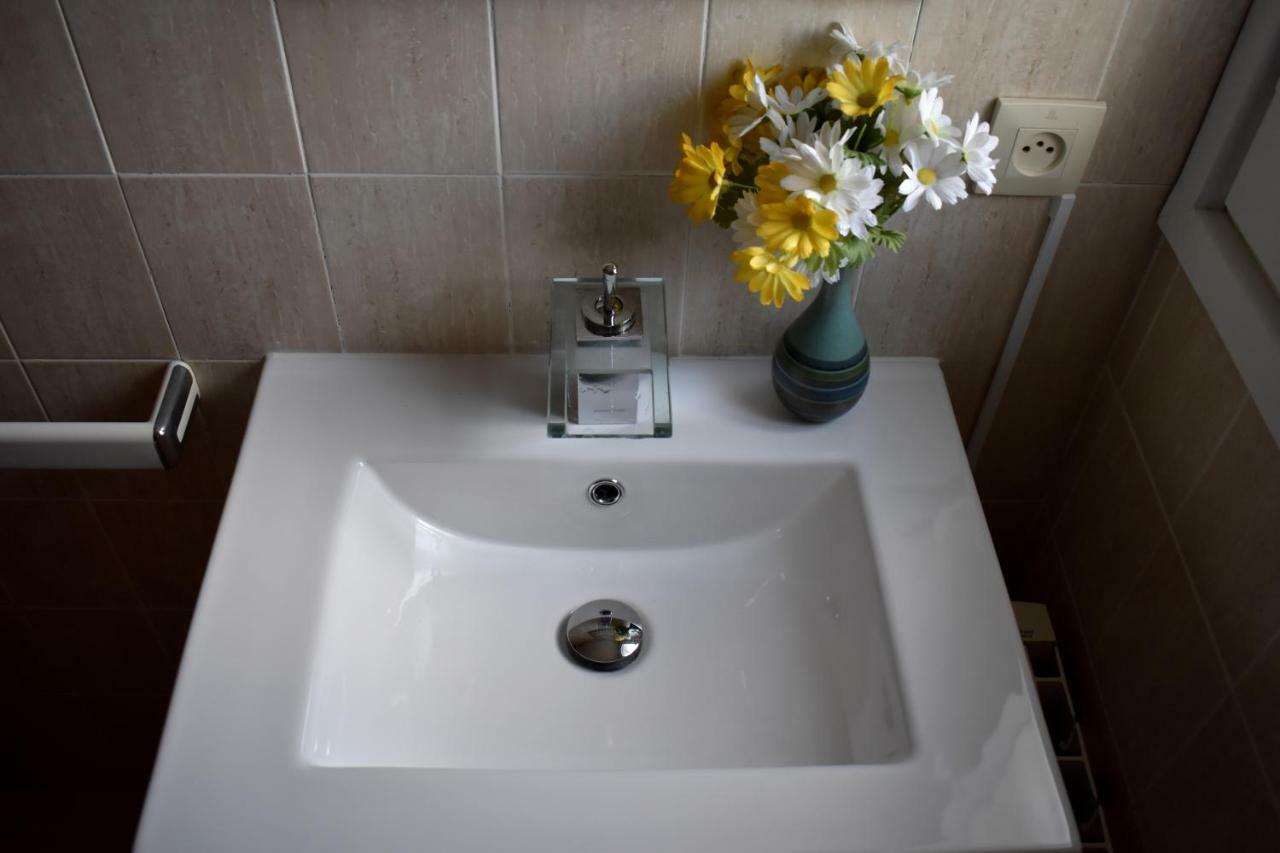 Habitación en casa particular Violeta Palmeres