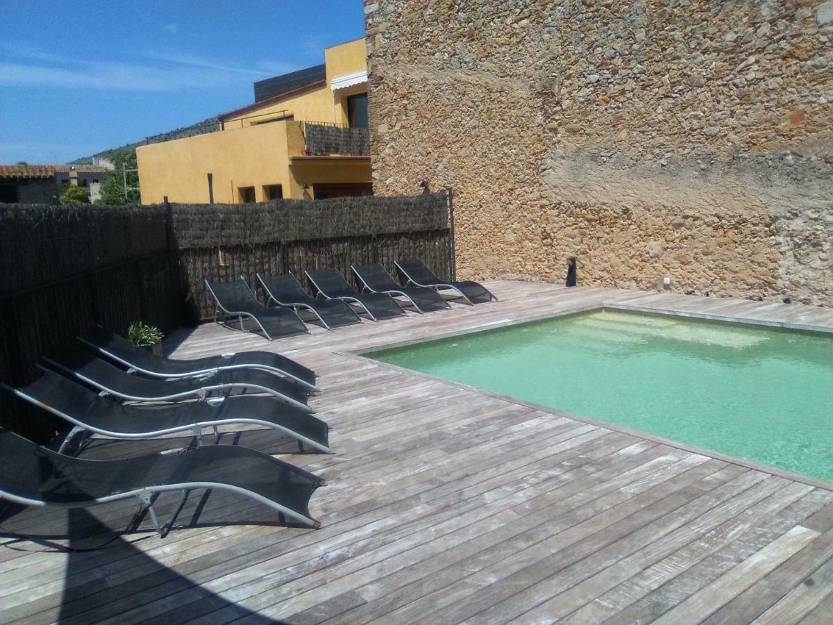 Pericot Holiday home