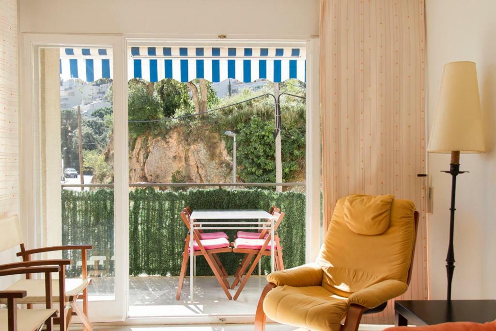 Apartamento Cala Salions