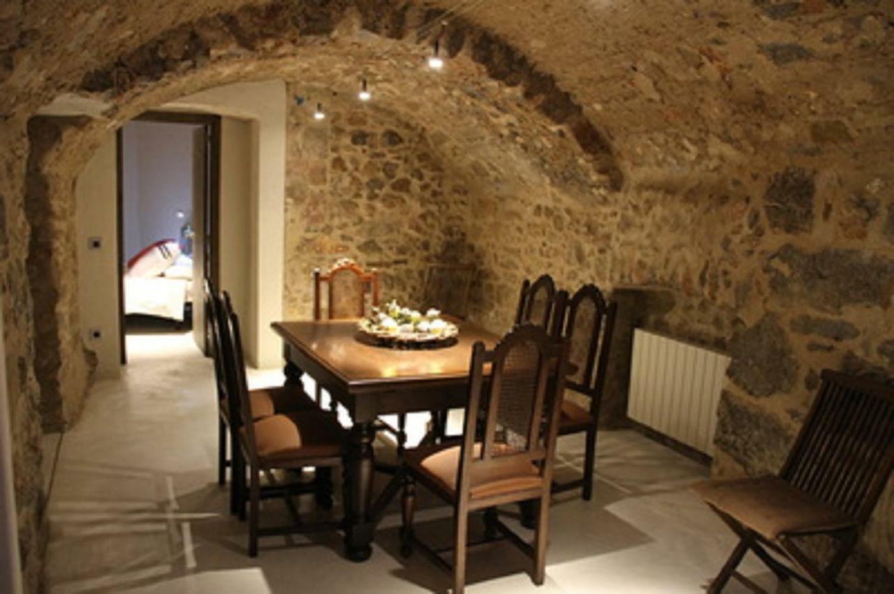 Pericot Holiday home