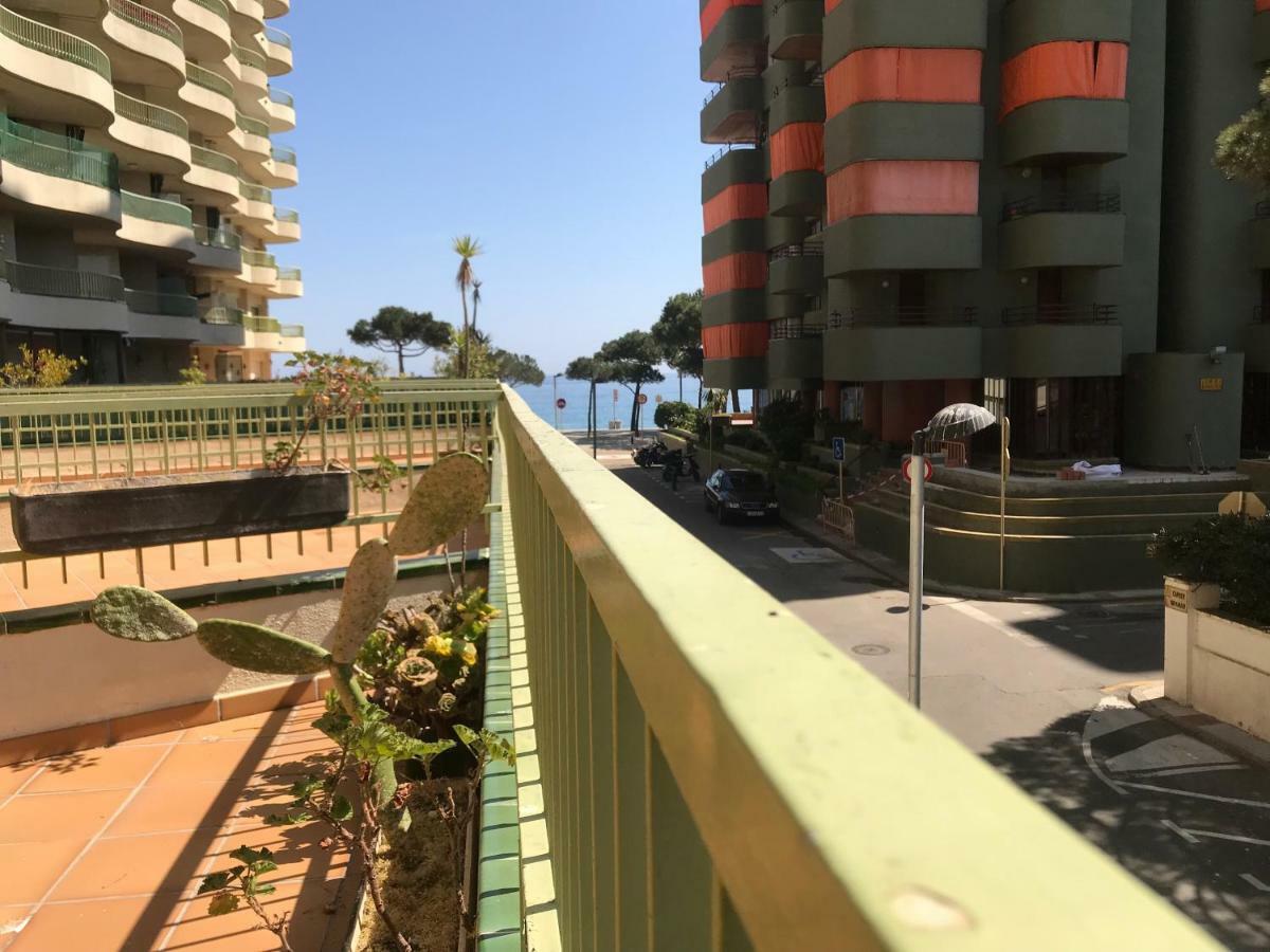 Super Beach First Floor