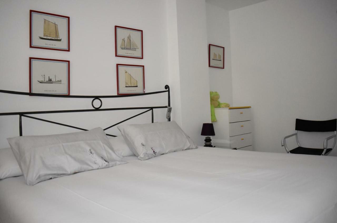 Violeta Palmeres Habitación en casa particular Palafrugell