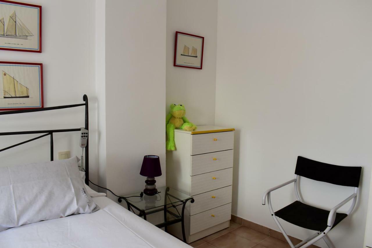 Violeta Palmeres Habitación en casa particular Palafrugell