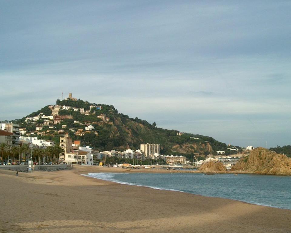 Rvhotels Apartamentos Villa De Madrid Apartment Blanes