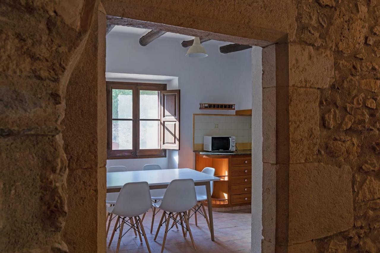 Gich Country house