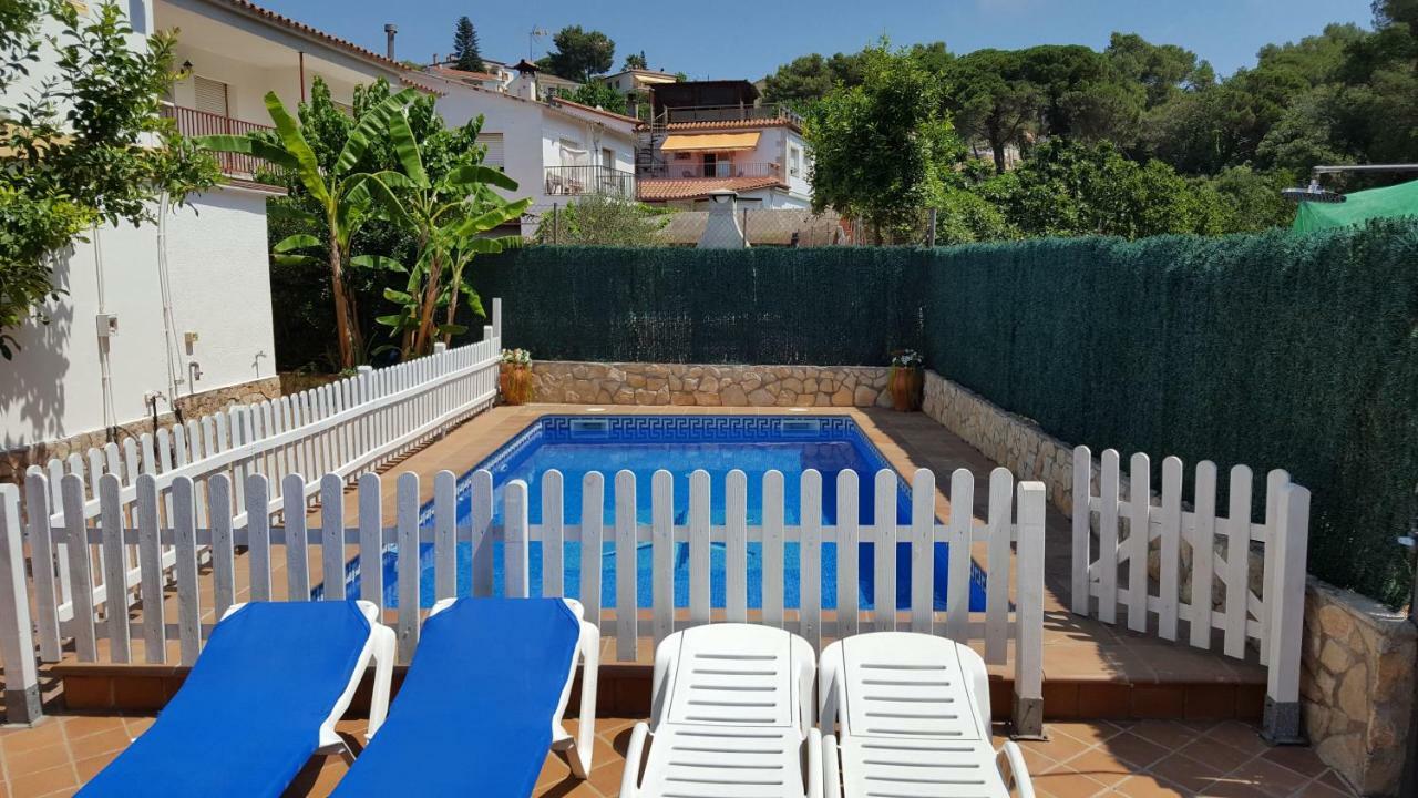 Azahara Сasa de vacaciones