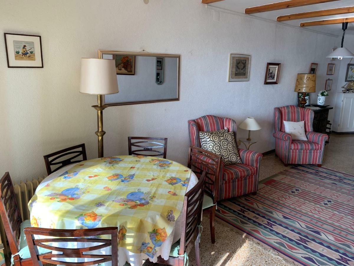Awaydays - 317 - Duplex Style 1st Sea Line Apartment *