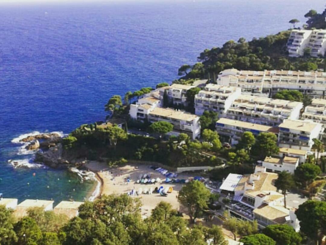 Cala Salions, Chalana I Girona