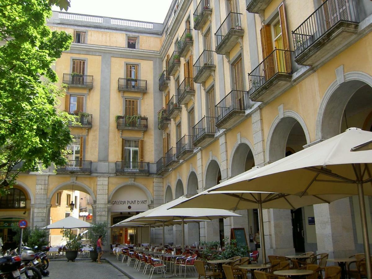 Apartamento Beautifully Furnished Luxury In Barri Vell, Gerona