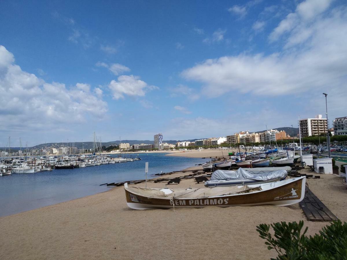 Davant Del Mar Palamós