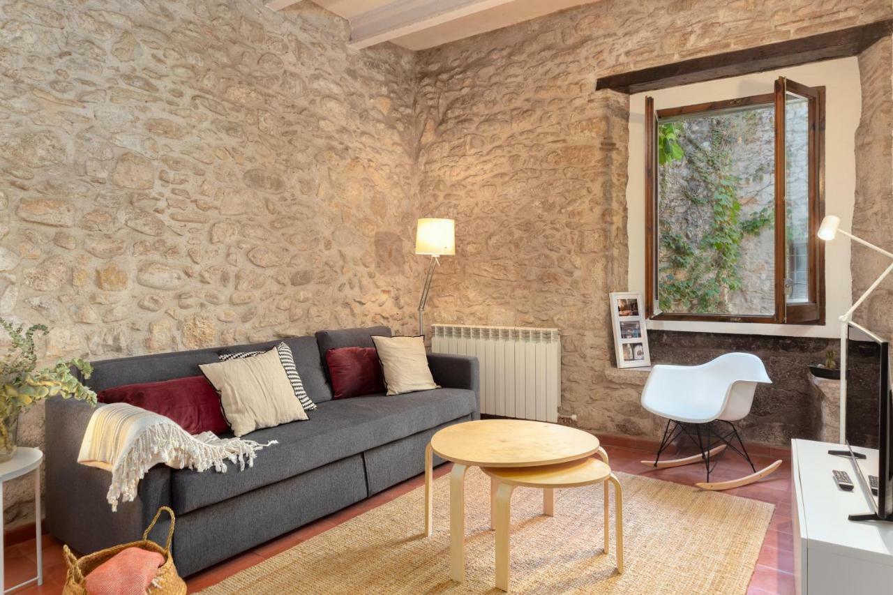 Flateli Cundaro Girona