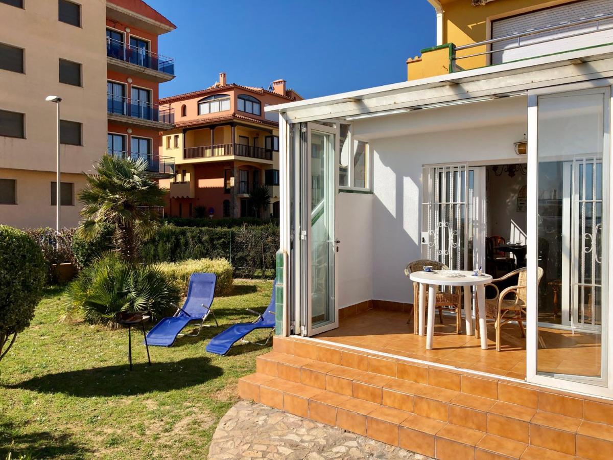 Amb Jardi A La Platja D'empuriabrava
