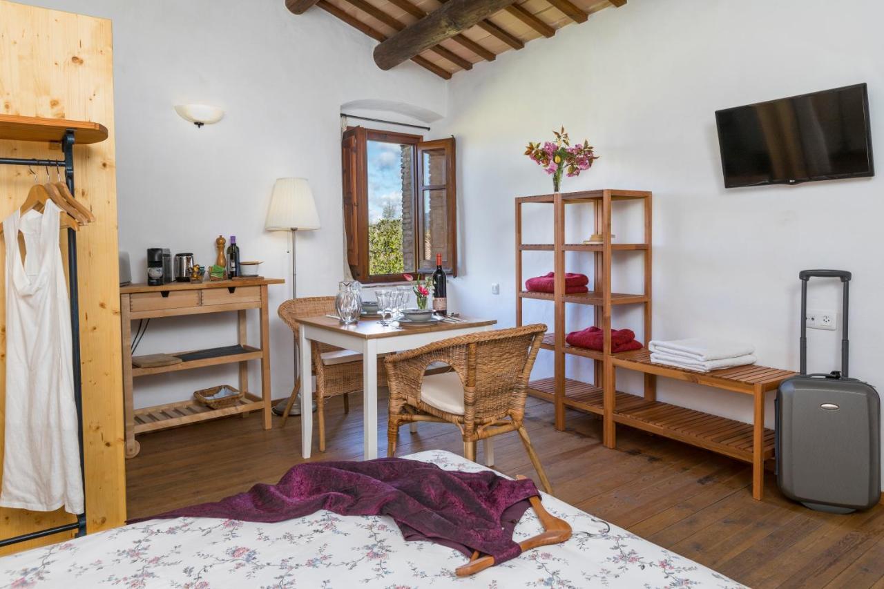 Mas De La Roda Bed and breakfast