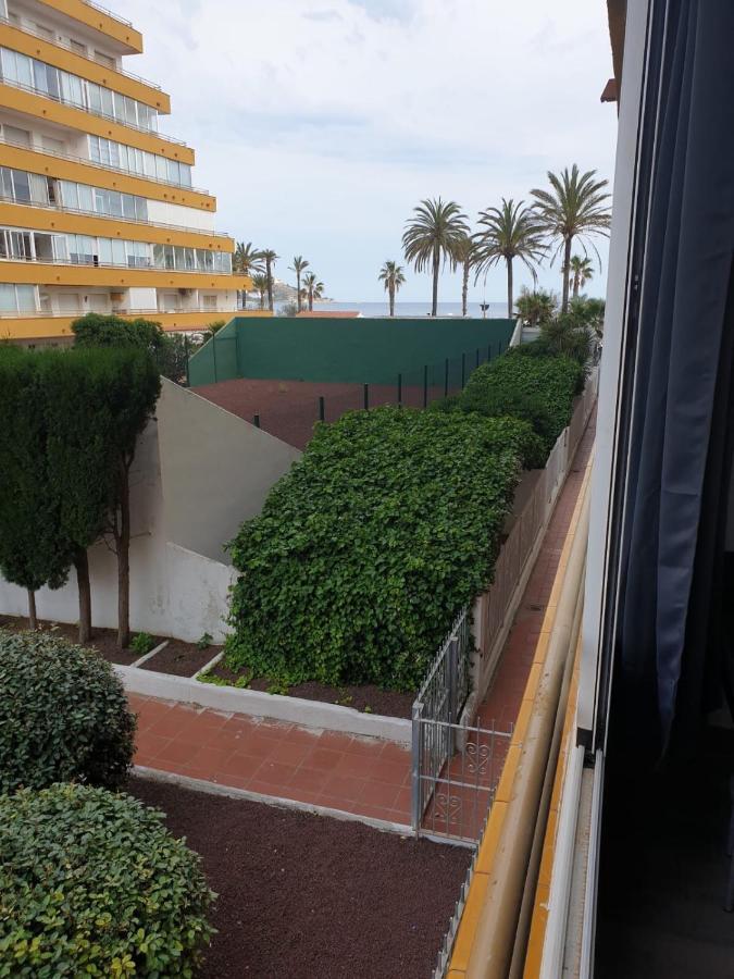 Apartamento Con Vistas A Playa Y Con Piscina *