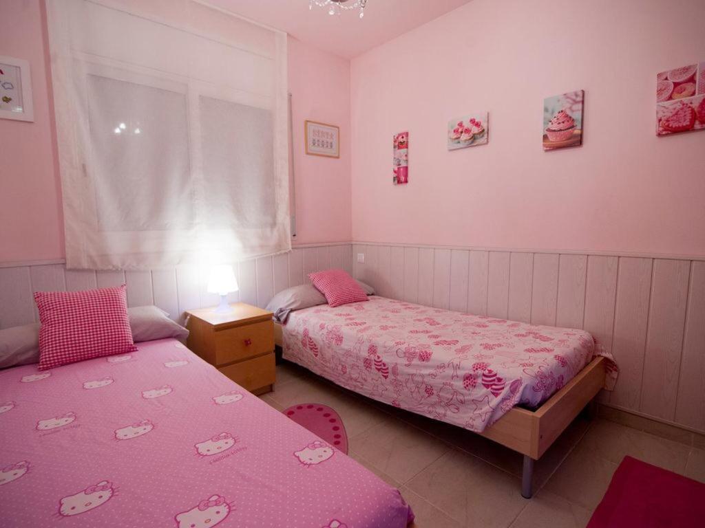 Holiday home Casa En L Escala Con Piscina Y Wifi Free *