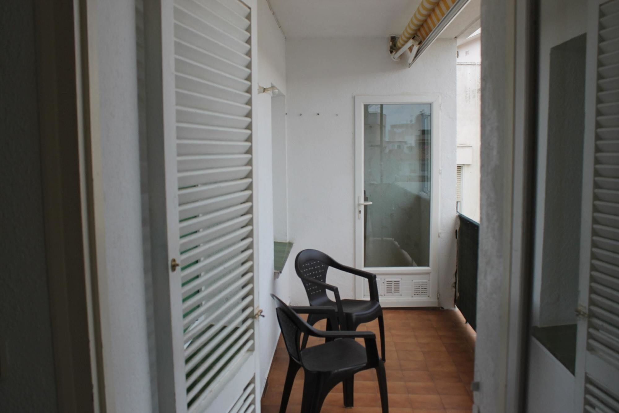 With 3 Bedrooms In Roses, With Wonderful Mountain View And T