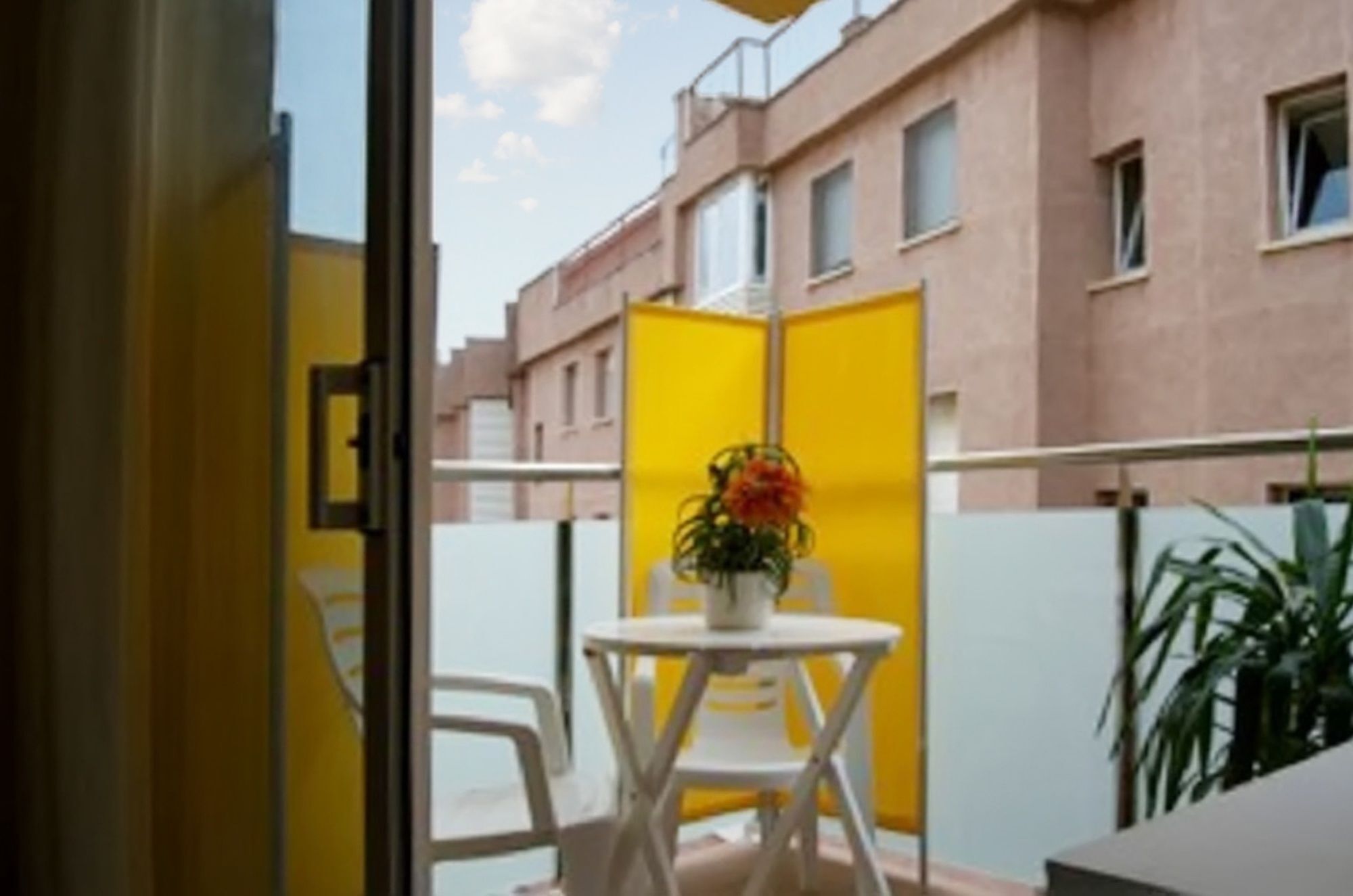 Apartamento Modern On The Costa Brava With 2 Bedrooms, Balcony & Wifi 20