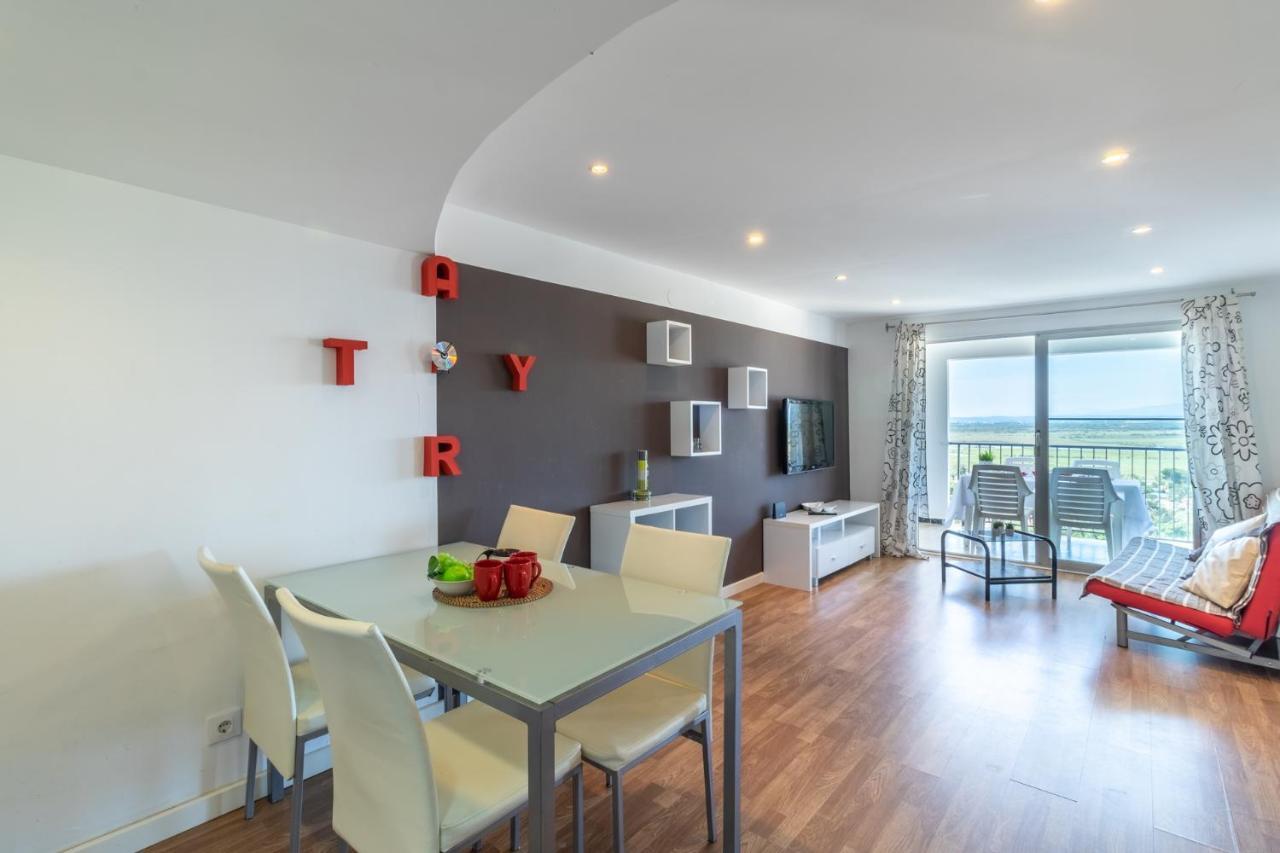 Goldhome - Karina * Empuriabrava