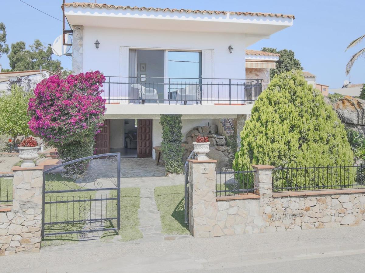 Casa Les Roques