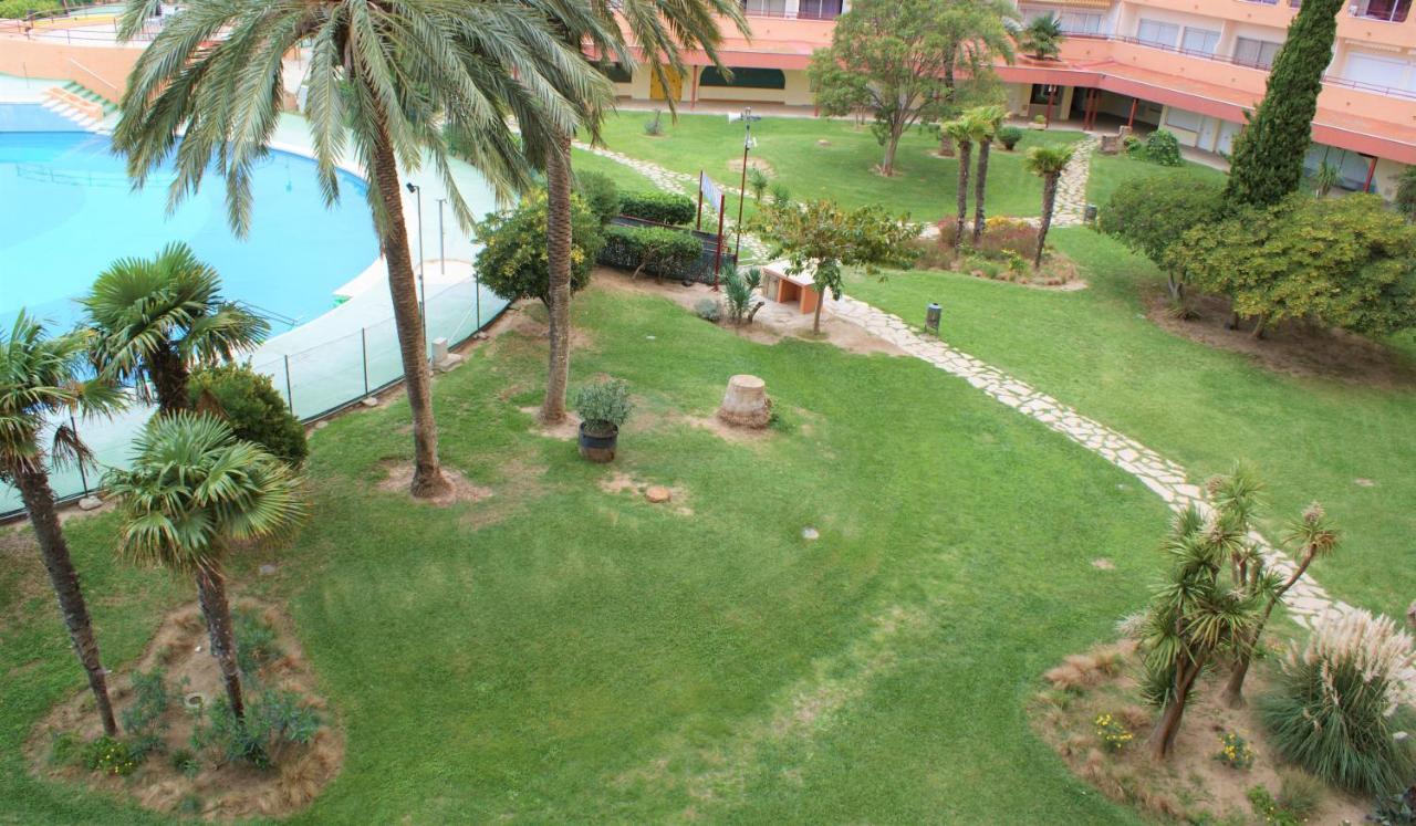 Apartamento Con Vistas Al Mar Y A La Piscina En Apartment Roses