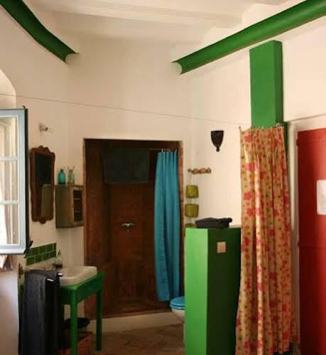 Casa Migdia * Sant Jordi Desvalls