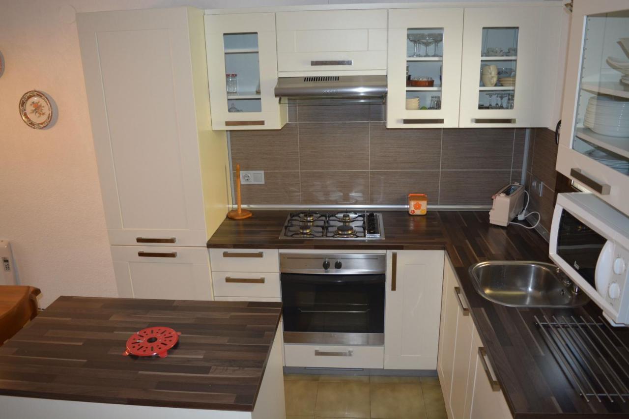 Сasa de vacaciones Casas Blanca 19 Con Piscina En Playa Santa María De Llorell