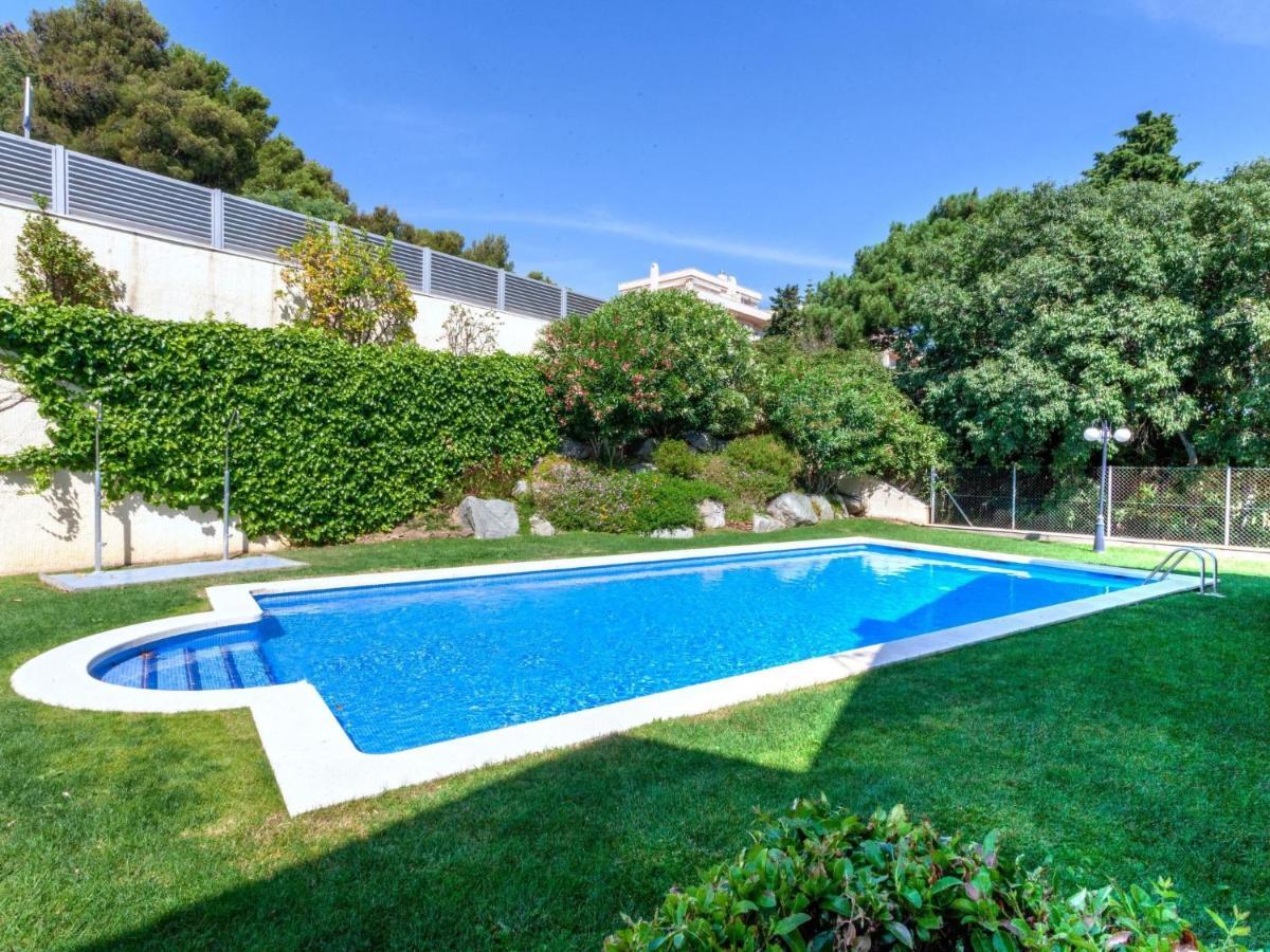 Apartamento Fane De Baix I By Interhome