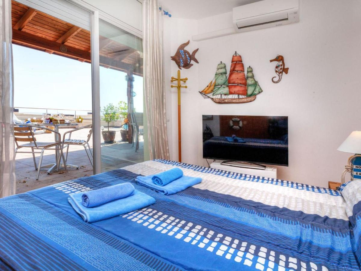Fane De Baix I By Interhome Apartamento