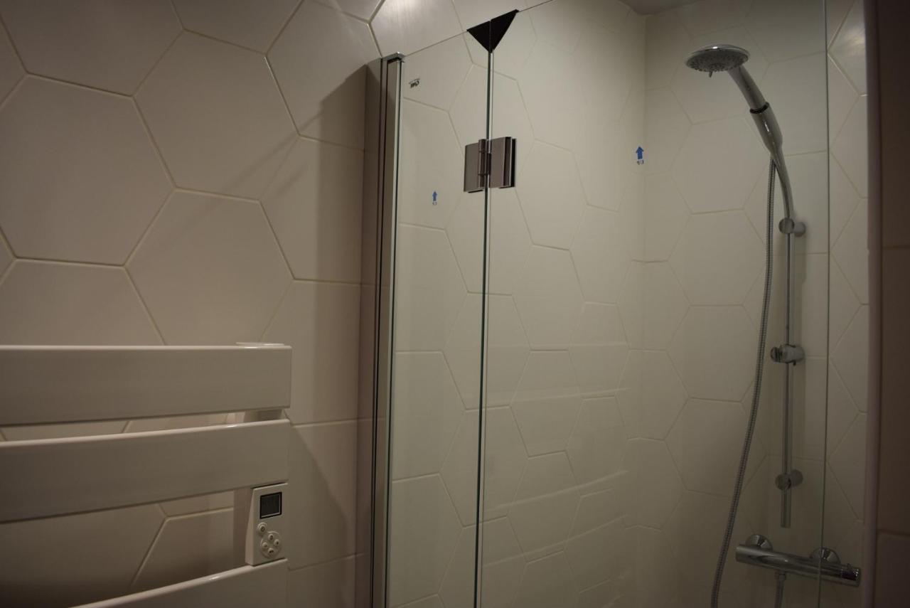 Apartamento En Planta Baja Directo Al Canal Ref 81 Ampuriabrava