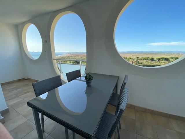 Delta Muga 2 - Apartamento En Primera Línea De Mar Con Vistas Al Mar Y Al Rio - Centro - Playa * Ampuriabrava