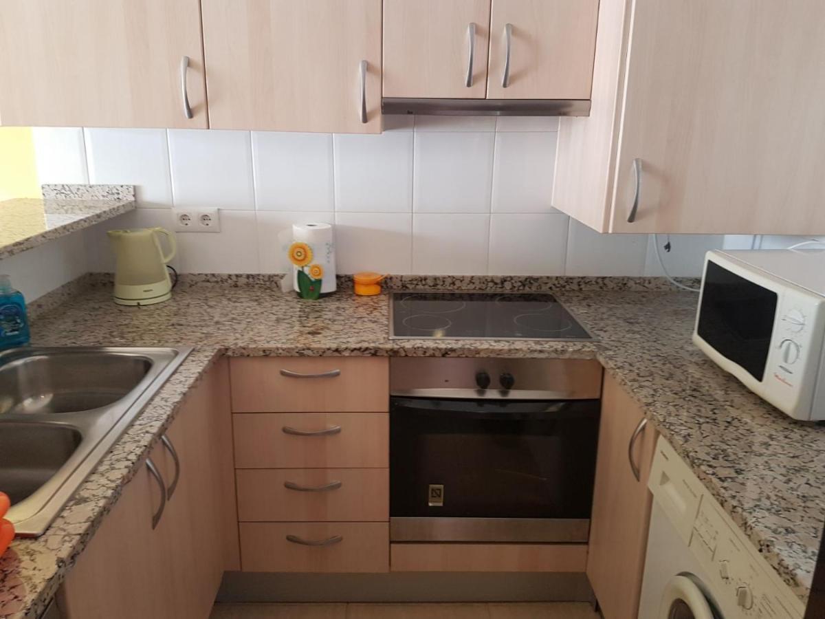 Magnífico Junto Al Canal Principal. Apartamento *