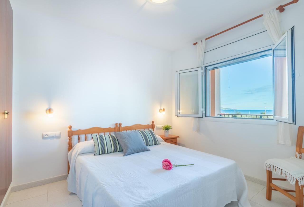 Empurialola -apartamento En Primera Linea De Mar -163 Apartment *