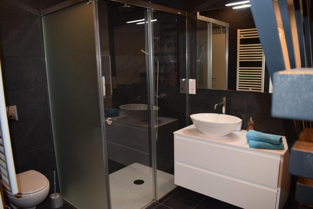 Casa De Lujo Con Piscina Y Amarre Privados Ref 350 Сasa de vacaciones *