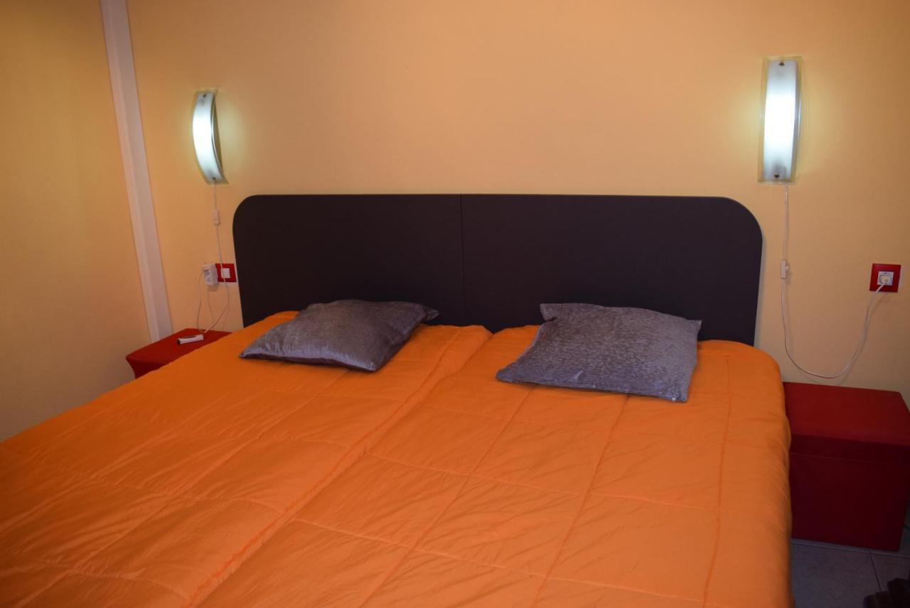 Сasa de vacaciones Casa Con Amarre Privado Ref 214 Ampuriabrava