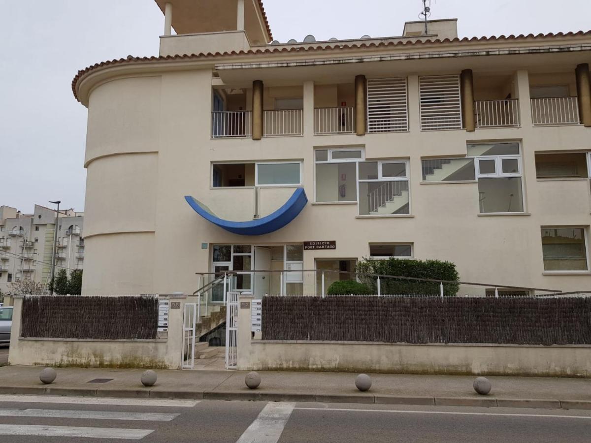 Magnífico Junto Al Canal Principal. Ampuriabrava