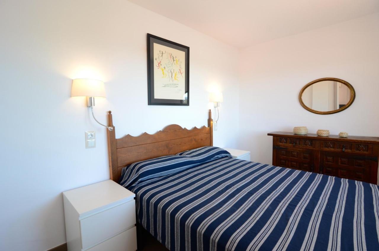 Apartment Rocamaura I A 1-1 *