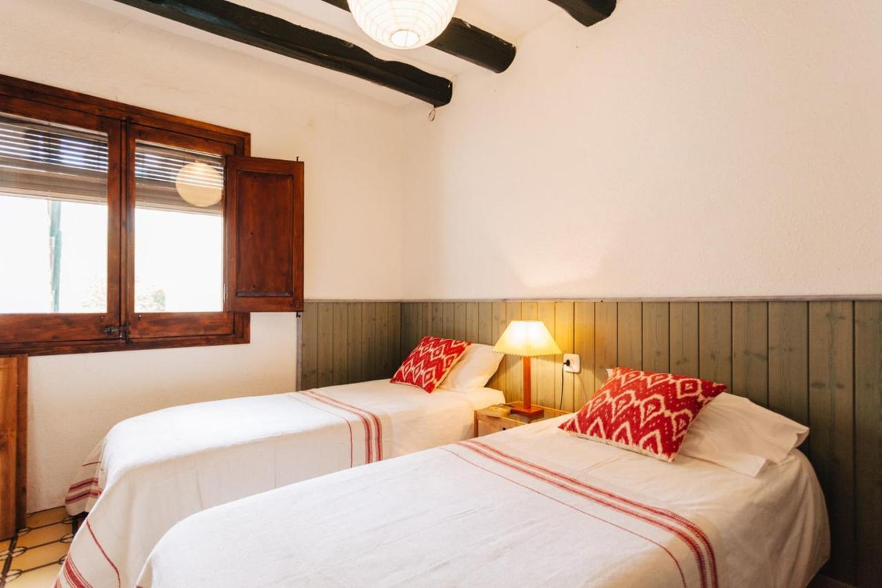 100 Meters From The Beach Of Fresh And Comfortable -tamariu Perica Apartment *