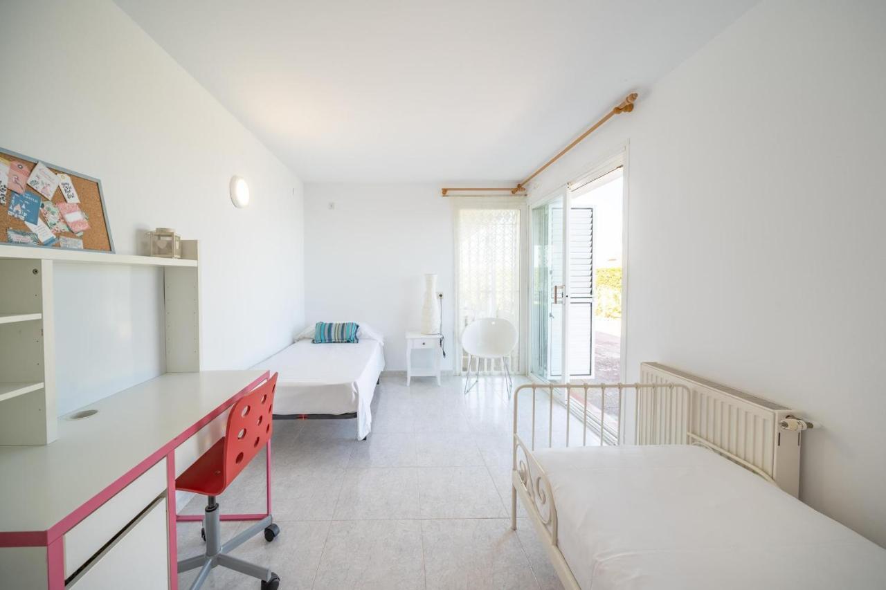 Mireia * L' Escala