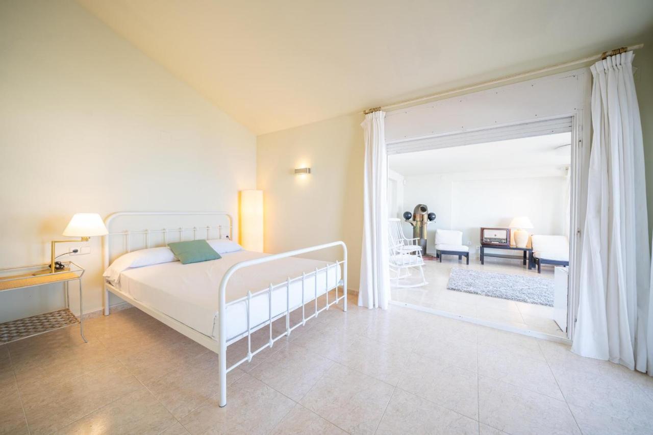 Mireia * L' Escala