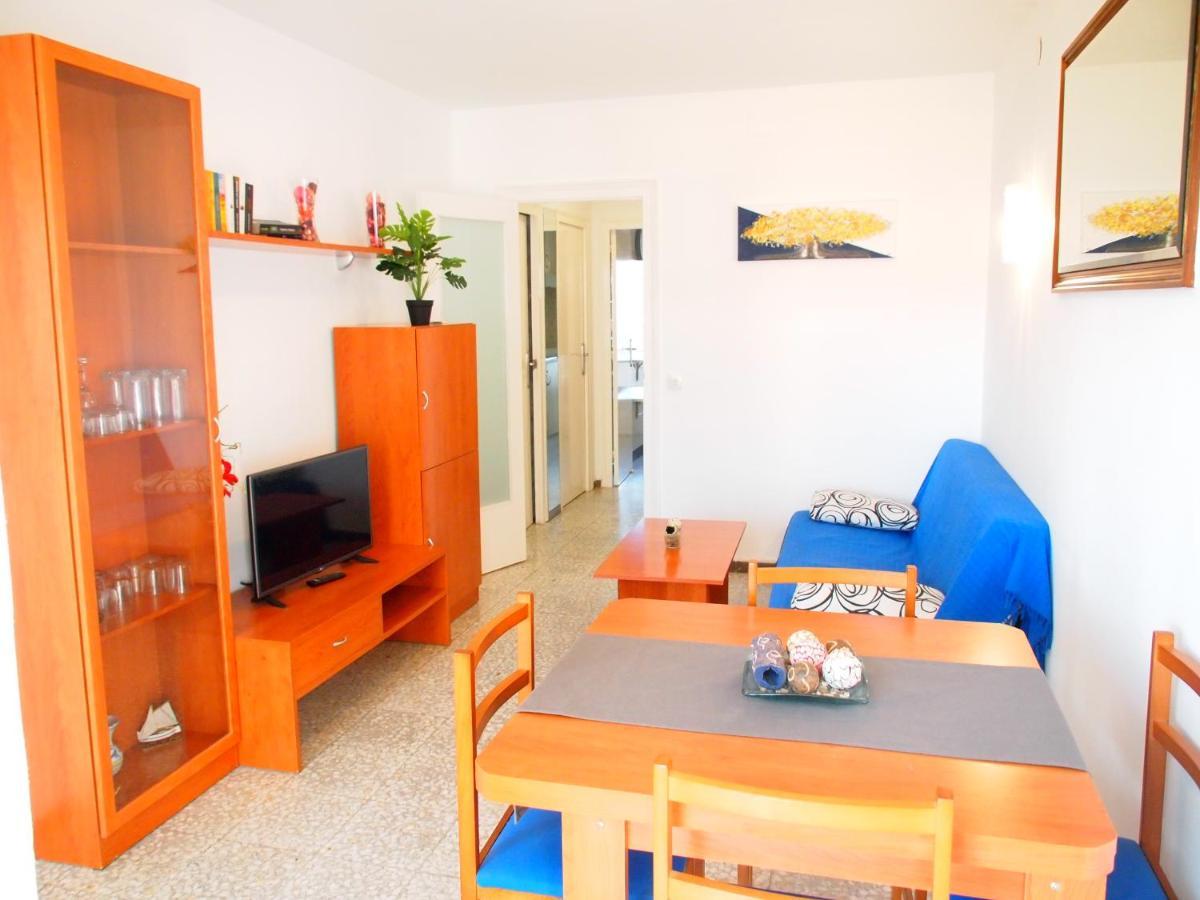 Apartment La Baie 16 Roses