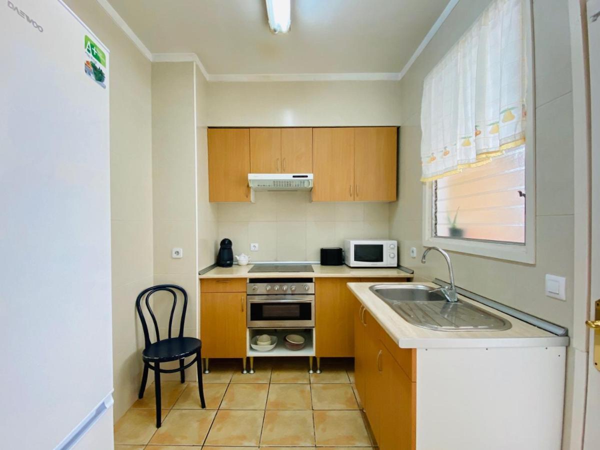 Apartamento Sant Elm - Apartamento En La Playa Y El Centro De Rosas