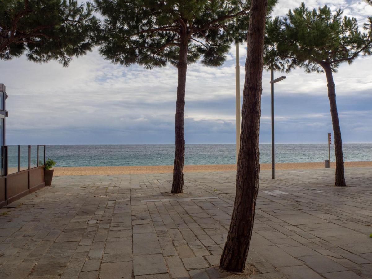 Embajador 1 Per 4 Persones A Primera Linia De Mar Platja d'Aro