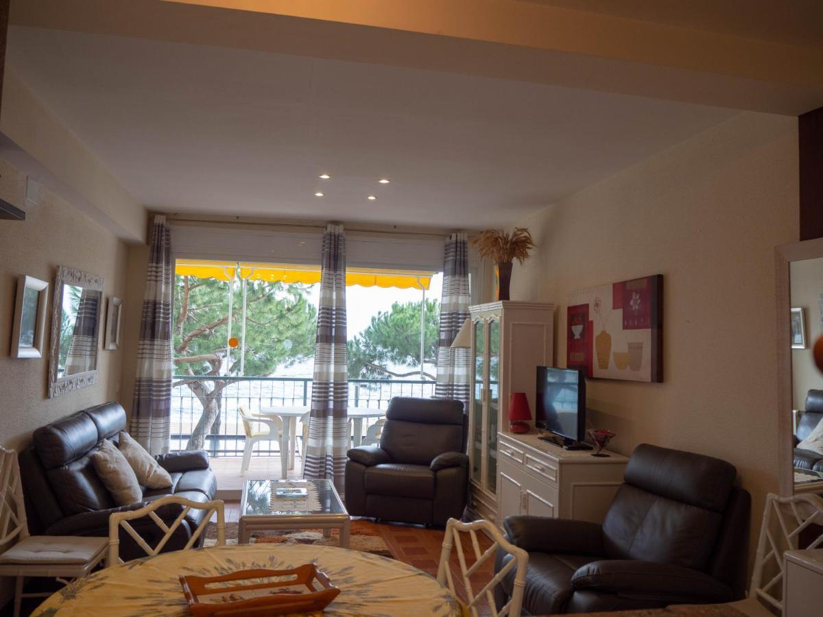 Embajador 1 Per 4 Persones A Primera Linia De Mar Apartment