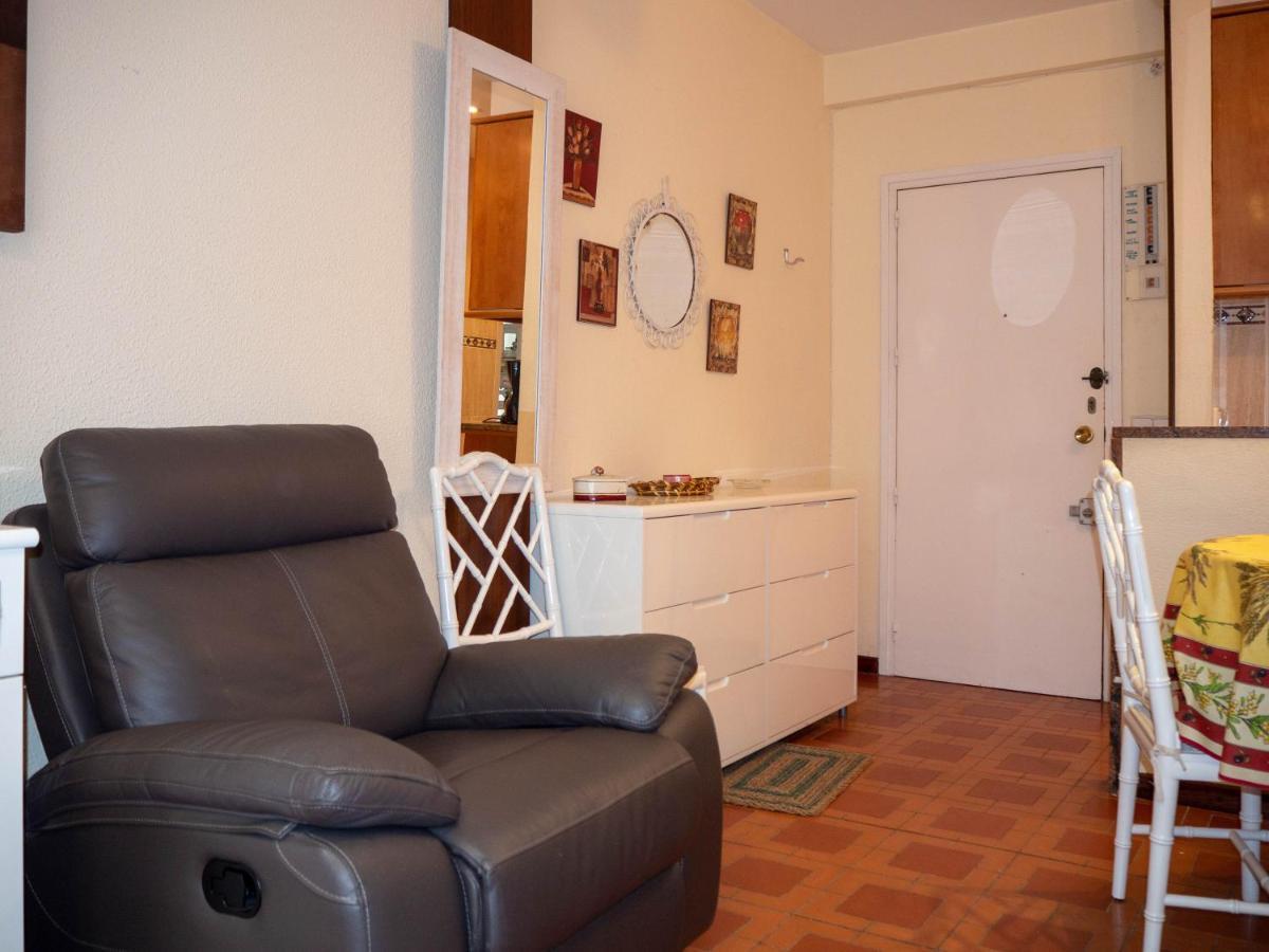 Apartment Embajador 1 Per 4 Persones A Primera Linia De Mar